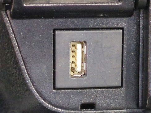 Used 2023 Toyota Camry LE image 20