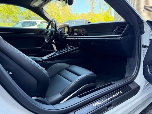 Certified 2022 Porsche 911 Carrera 4 GTS AWD/4WD image 20