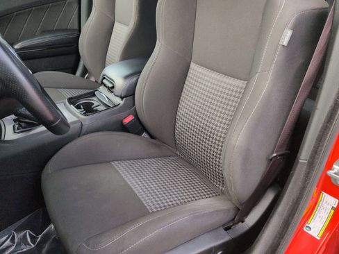 Used 2022 Dodge Charger R/T w/ Blacktop Package image 17