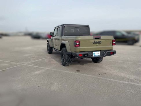 New 2026 Jeep Gladiator Willys image 9