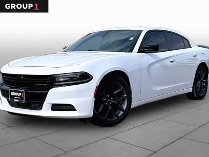 Used 2020 Dodge Charger SXT w/ Blacktop Package