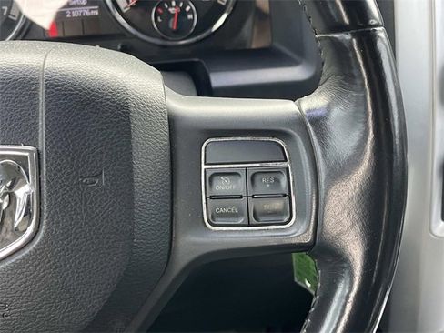 Used 2012 RAM 1500 Big Horn w/ Luxury Group image 21