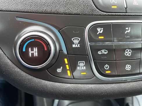 Used 2024 Chevrolet Malibu LT image 9