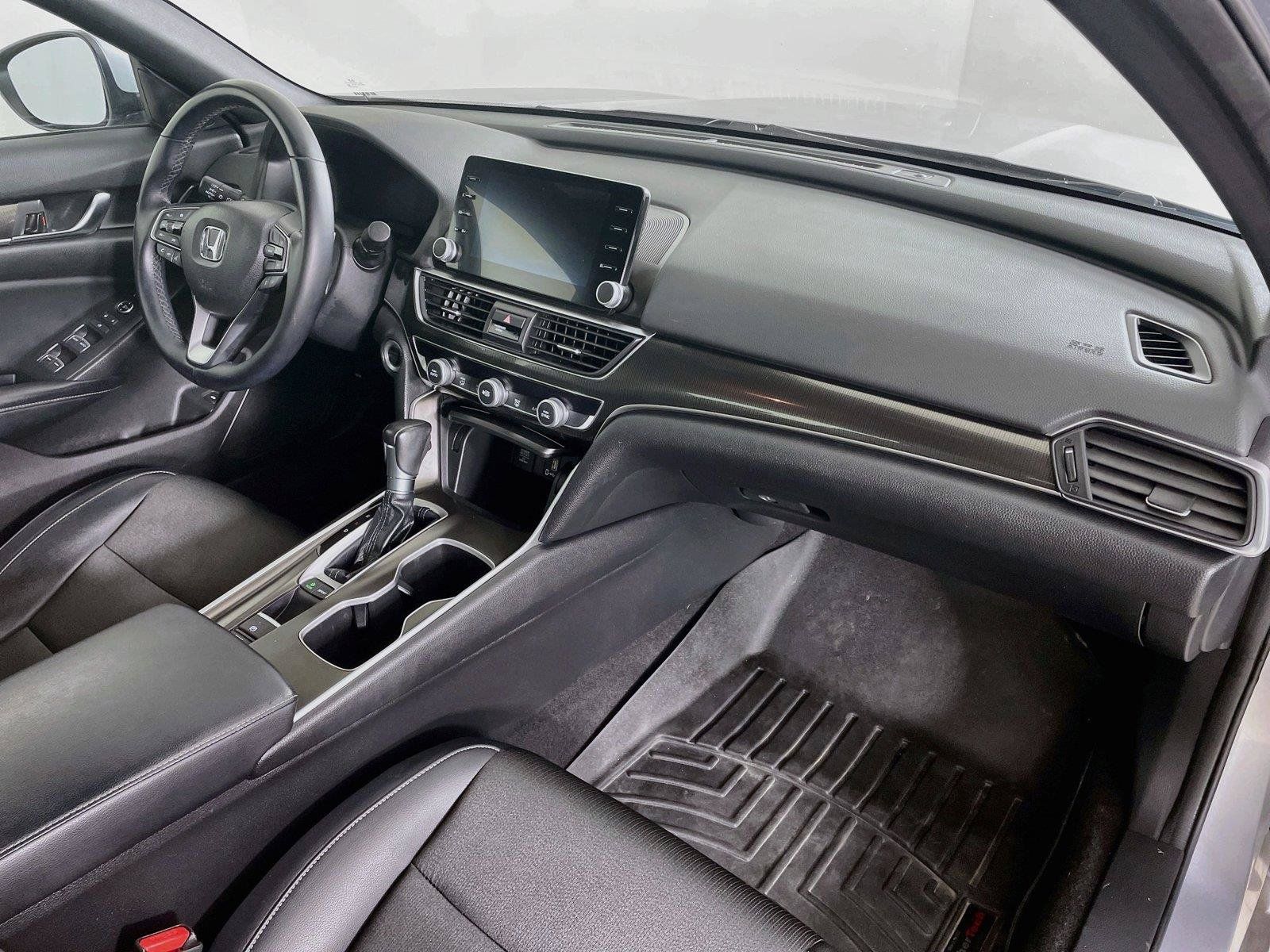 Used 2018 Honda Accord Sport image 26