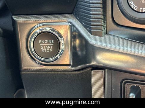 Used 2024 Ford F150 Platinum w/ Equipment Group 702A High image 32