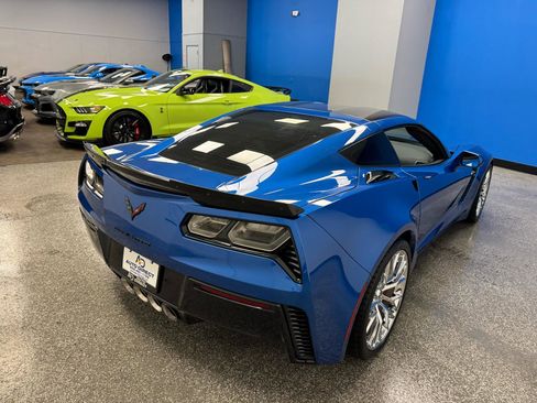 Used 2016 Chevrolet Corvette Z06 w/ 3LZ Preferred Equipment Group RWD image 37