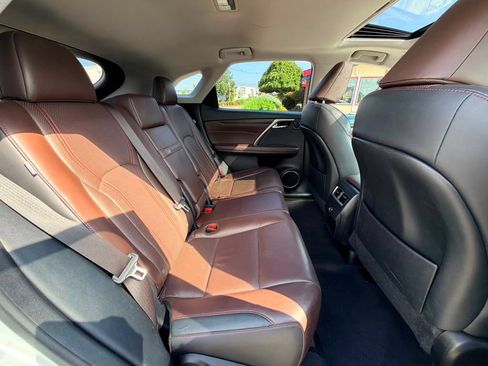 Used 2018 Lexus RX 350 AWD w/ Premium Package image 21