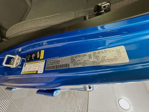 Used 2025 Jeep Gladiator Sport image 30