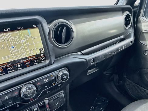 Used 2023 Jeep Wrangler Unlimited w/ Sun & Screen Package AWD/4WD image 24