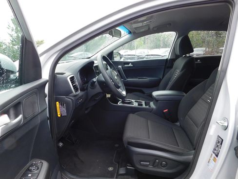 Used 2020 Kia Sportage LX w/ LX Popular Package AWD/4WD image 15