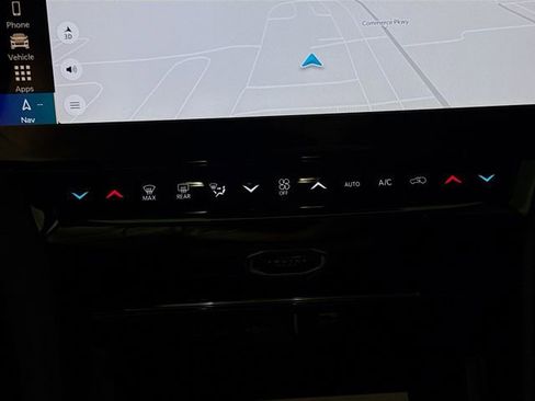 New 2026 Jeep Grand Cherokee L Laredo image 16