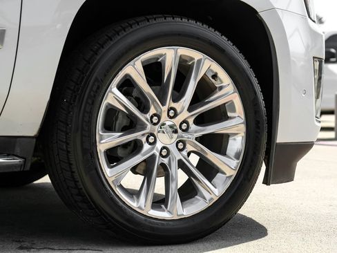 Used 2019 Cadillac Escalade ESV Premium Luxury RWD image 63