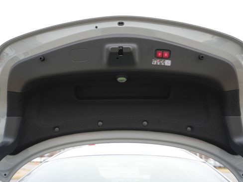 New 2026 Mercedes-Benz CLE 450 4MATIC Coupe image 18