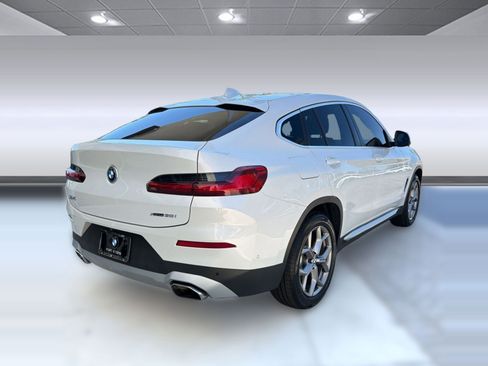 Used 2022 BMW X4 xDrive30i w/ Premium Package AWD/4WD image 9