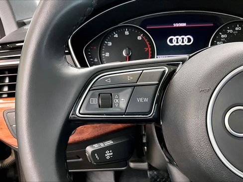 Used 2022 Audi A4 2.0T Premium w/ Convenience Package image 23