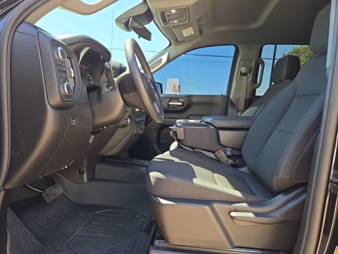 Used 2026 GMC Sierra 1500 Pro w/ Graphite Edition AWD/4WD image 16