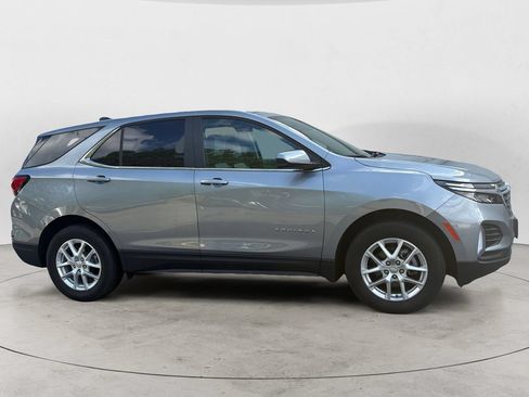 Used 2023 Chevrolet Equinox LT AWD/4WD image 2