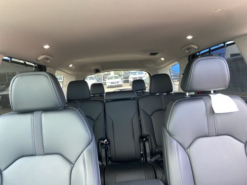 New 2026 Honda Pilot EX-L image 18