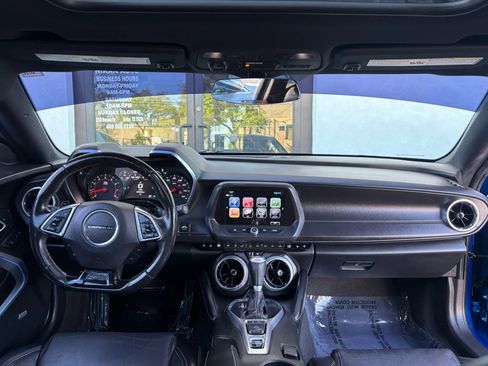 Used 2017 Chevrolet Camaro LT image 24