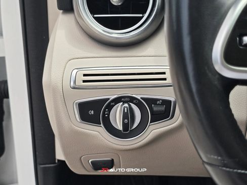 Used 2019 Mercedes-Benz C 300 4MATIC Sedan image 49