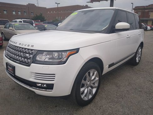 Used 2016 Land Rover Range Rover HSE image 4