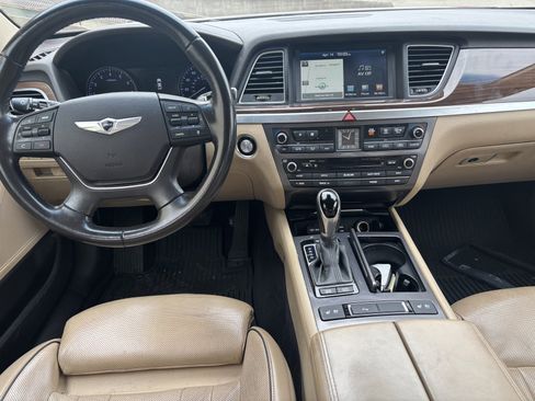 Used 2016 Hyundai Genesis 3.8 w/ Option Group 02 image 9