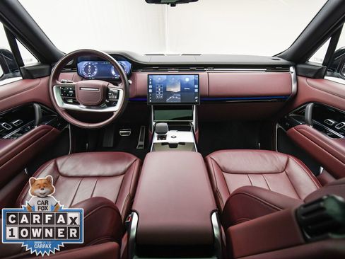 Used 2025 Land Rover Range Rover SE image 14