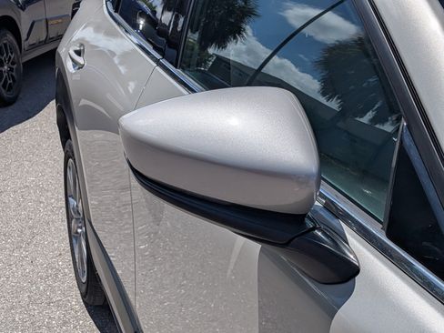 Used 2024 MAZDA CX-30 AWD 2.5 S w/ Premium Package image 12