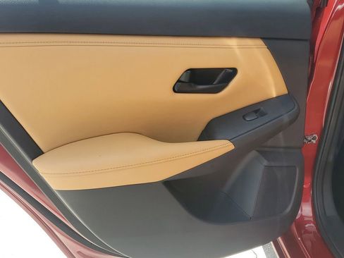 Certified 2024 Nissan Sentra SV w/ SV Premium Package FWD image 16
