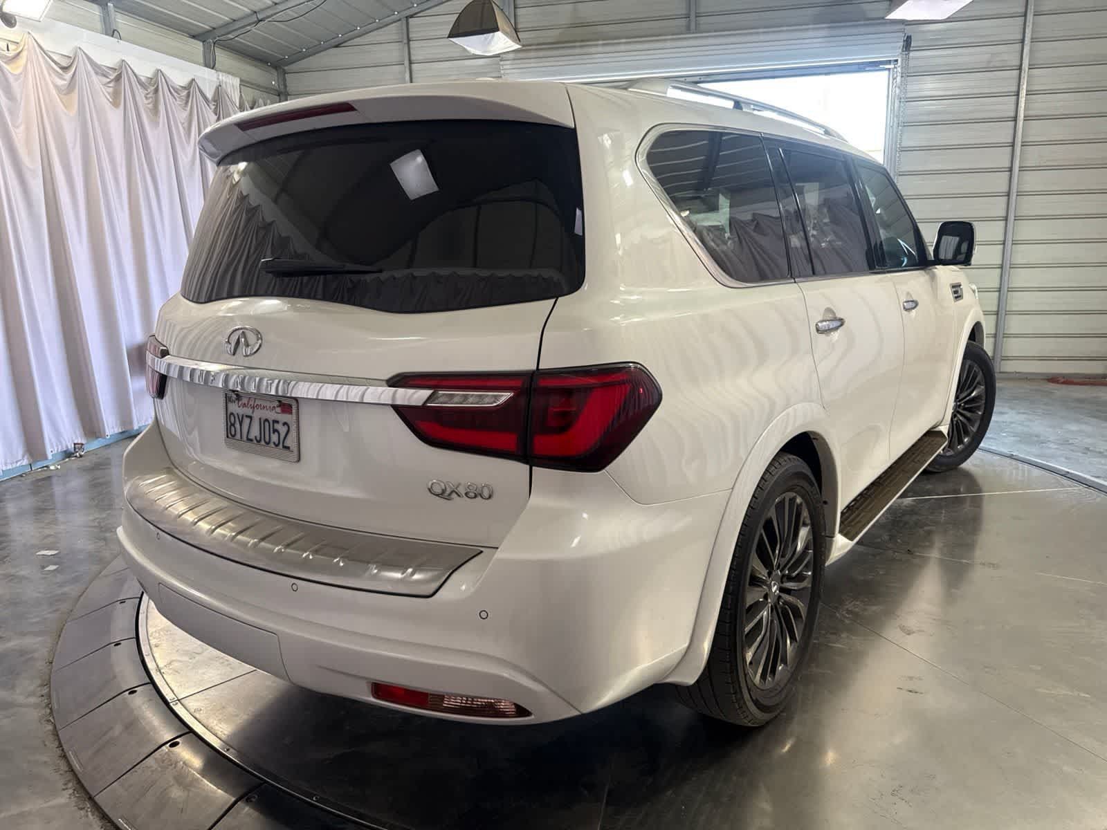 Used 2022 INFINITI QX80 Sensory w/ Cargo Package RWD image 5