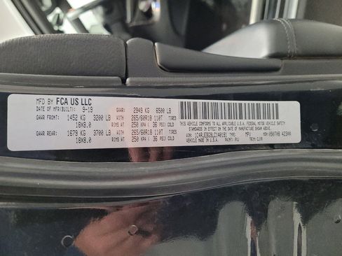 Used 2020 Jeep Grand Cherokee Limited image 33