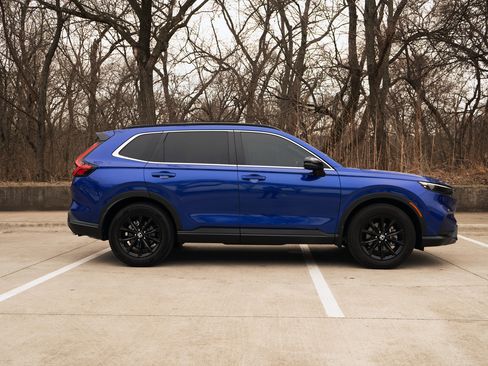 Used 2025 Honda CR-V Sport-L image 10