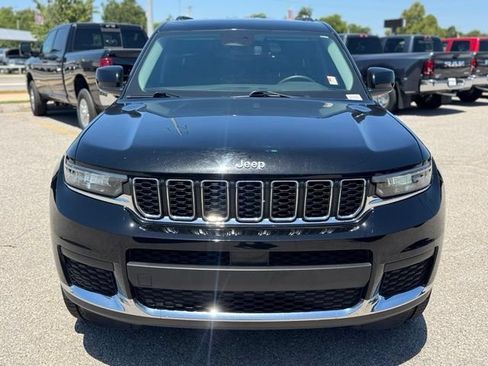 Certified 2023 Jeep Grand Cherokee L Laredo w/ Trailer Tow Group (B) RWD image 2