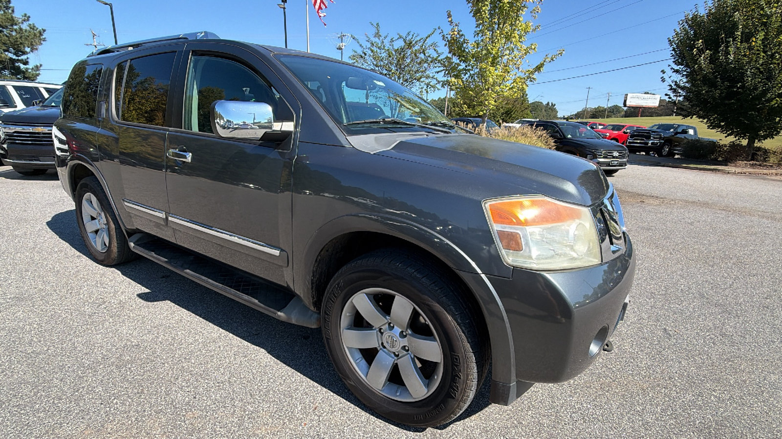 Used 2010 Nissan Armada Titanium AWD/4WD image 5