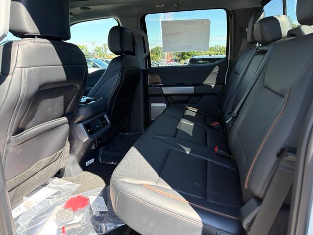 New 2026 Ford F350 Lariat w/ Lariat Ultimate Package AWD/4WD image 9
