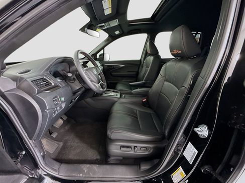 Certified 2023 Honda Passport TrailSport image 19