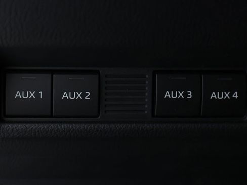 Used 2026 Lexus GX 550 w/ Accessory Package (CT) AWD/4WD image 25