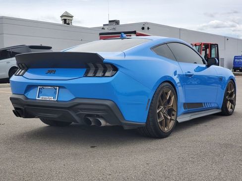 Used 2025 Ford Mustang GT Premium w/ GT Performance Package RWD image 4