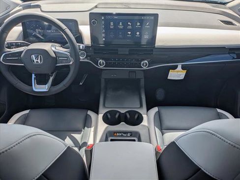 New 2026 Honda Prologue Touring image 15