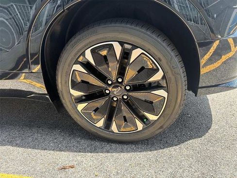 New 2025 Chevrolet Blazer EV RS image 4