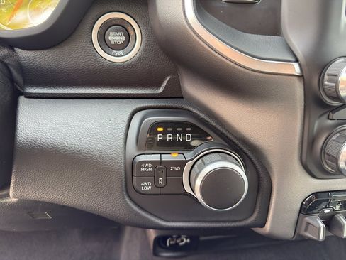 Used 2024 RAM 2500 Big Horn image 16