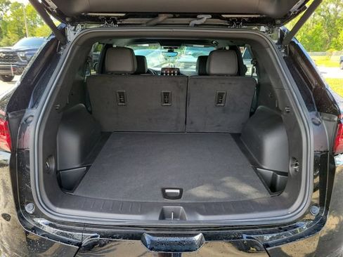 Certified 2024 Chevrolet Blazer RS w/ Driver Confidence II Package FWD image 10