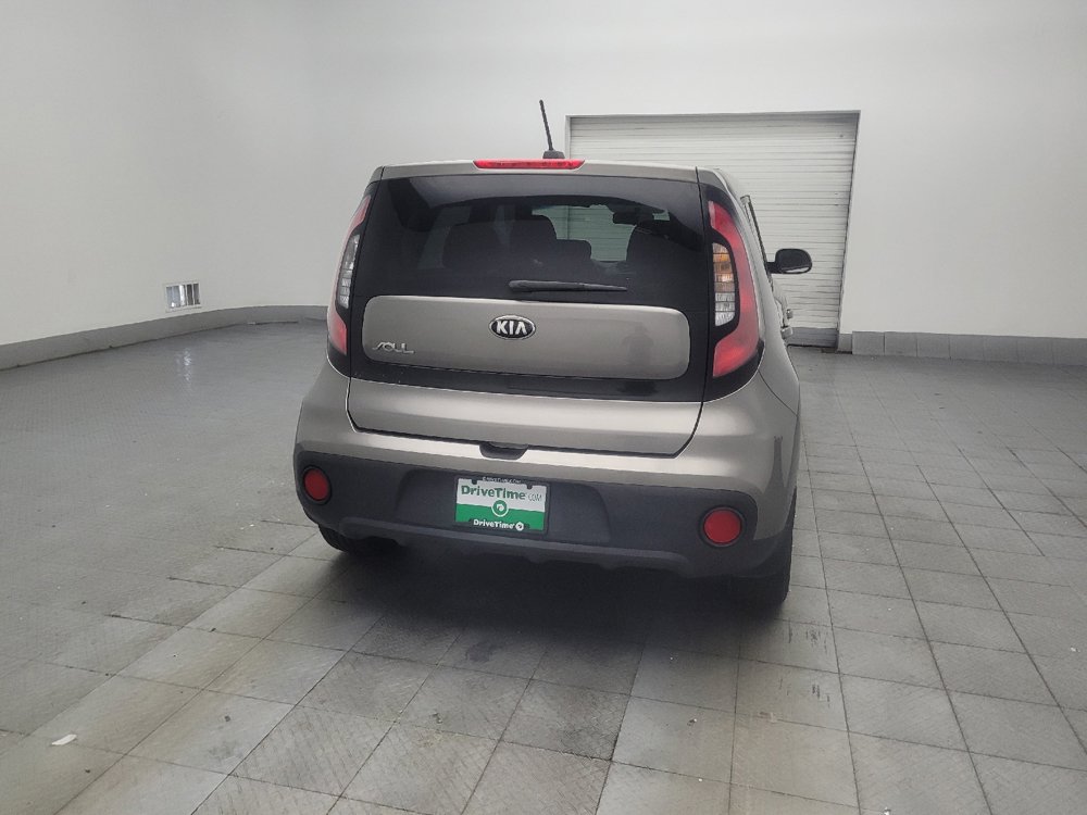 Used 2018 Kia Soul FWD image 7