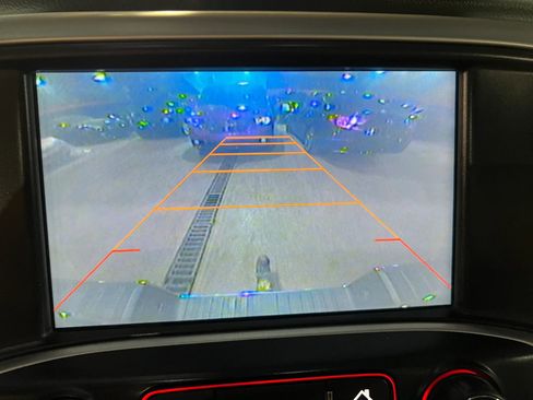 Used 2014 GMC Sierra 1500 SLT w/ SLT Crew Cab Value Package image 14