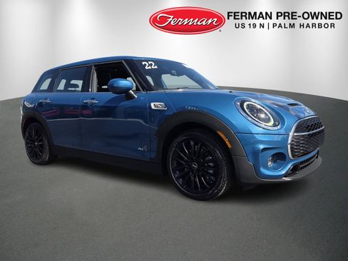Used 2022 MINI Cooper Clubman S w/ Premium Package image 1