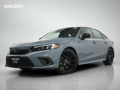 Used 2024 Honda Civic Sport image 1