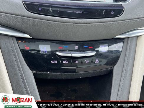 Used 2018 Cadillac XT5 Luxury w/ Driver Awareness Package image 23