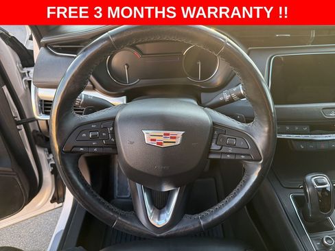 Used 2019 Cadillac XT4 Premium Luxury w/ Cold Weather Package image 15