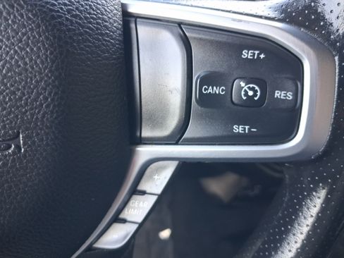 Used 2024 RAM 3500 SLT w/ Quick Order Package 2YG SLT AWD/4WD image 25