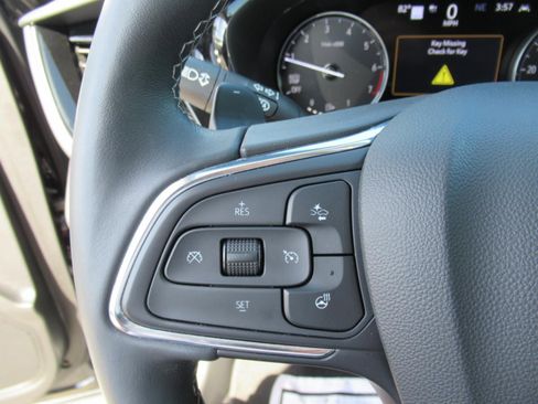 Used 2023 Buick Envision Avenir FWD image 23